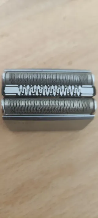 Afeitadora Braun Serie 5 + Base Autoclean