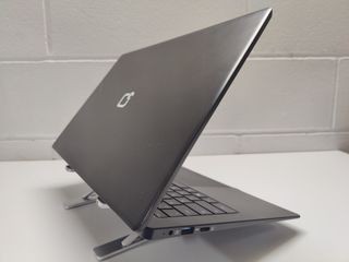 ONDA Intel SSD 256GB Ram 8GB FHD Borsa Mouse FHD