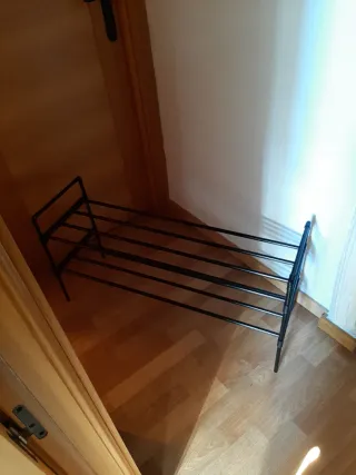 Estantería zapatero metálica negra