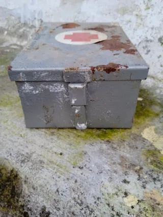 Caja Botiquín Naval -4 Metal