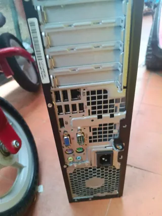 Torre HP Intel Core i5 Negra/Plateada