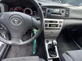 Toyota Corolla 2005