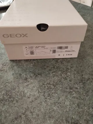 Scarpe Geox grigie e argento taglia errata