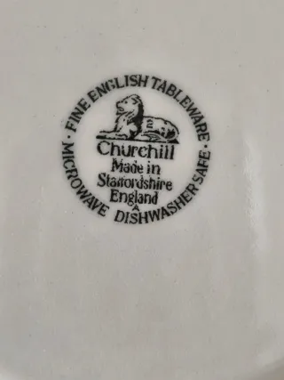 Juego de platos CHURCHILL, "PALOMA".