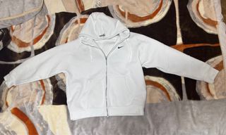 Chaqueta Nike Supreme Blanca y Negra