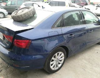 Motor elevalunas trasero 5q0959801 audi a3 1629352