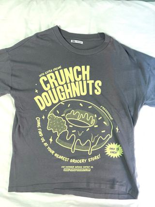 Camiseta Zara Crunch Doughnuts gris