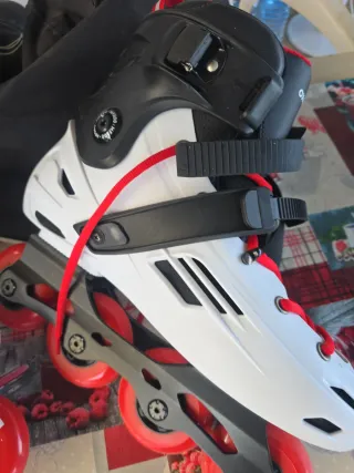 Patines en línea blancos y rojos talla 43