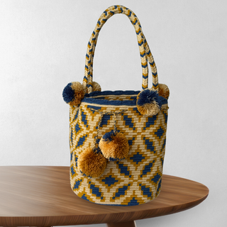 Bolso Wayuu tejido a mano en Colombia Bolso artesa
