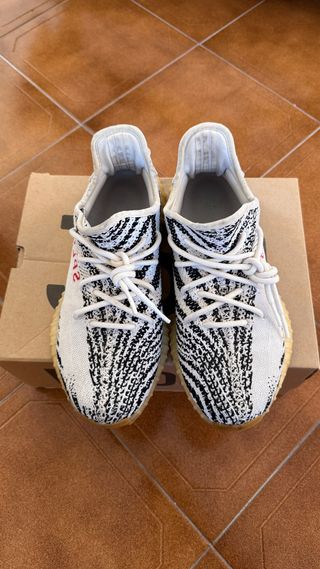 Adidas Yeezy Boost 350 V2 Zebra