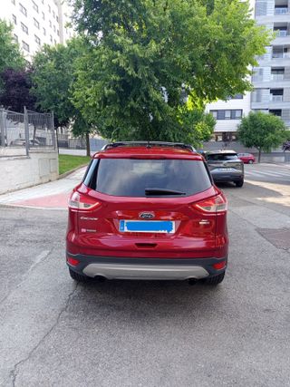 Ford Escape (Mecánica Ford Kuga)¡Listo para rodar!
