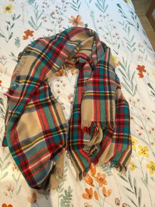 Bufanda de cuadros beige y multicolor