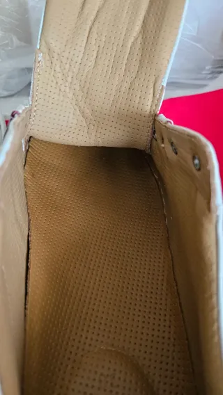 Deportivas Cavalinho Blancas y Doradas/rojo granat