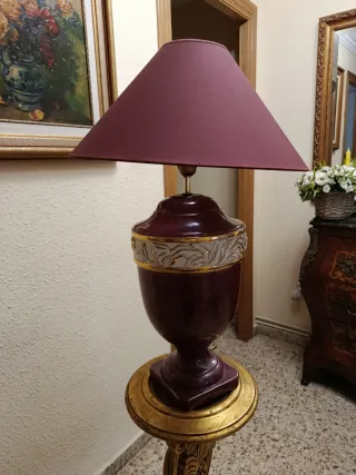 Lámpara de mesa cerámica color granate 67cm alto