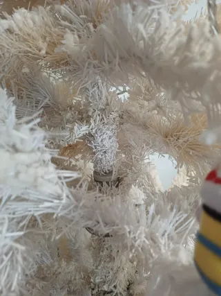Árbol de Navidad Nevado Beige y Blanco