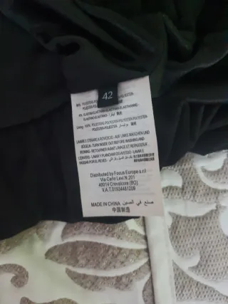 Vestido corto  palabra de honor guess