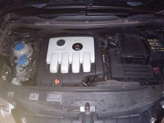 Volkswagen Touran 2005 Automático – 2.0 TDI – 4.50