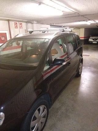 Volkswagen Touran 2005 Automático – 2.0 TDI – 4.50