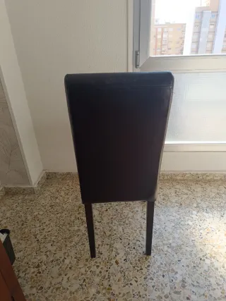 Silla de comedor piel sintética y madera