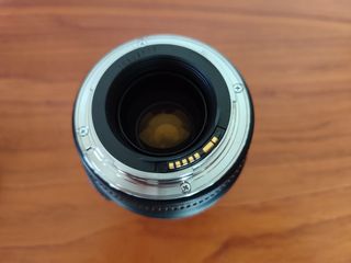 Objetivo Canon EF 100mm f/2.8 Macro USM