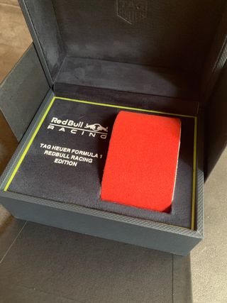 Caja TAG Heuer Red Bull Racing Edition