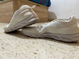 Zapatillas Deportivas Blancas - Transpirables y Li