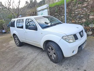 Nissan Pathfinder 2005