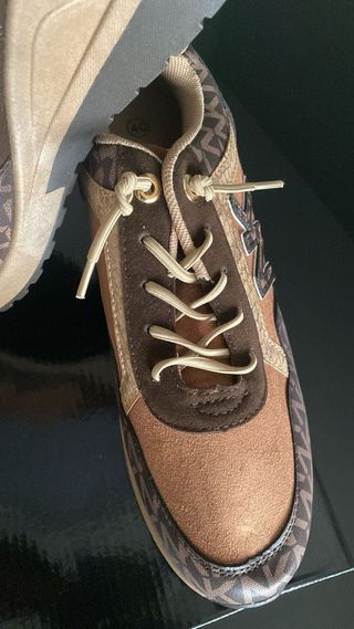 Zapatillas NK Mujer Talla 40 Beige/Marrón