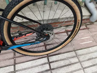 BH Ultimate Bicicleta Montaña