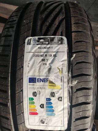 Neumático Uniroyal RainSport 5 235/40 R19 96Y XL