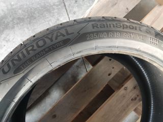 Neumático Uniroyal RainSport 5 235/40 R19 96Y XL