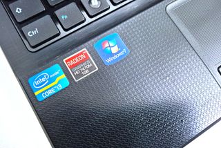 Portátil ASUS i3 4GB RAM 128GB SSD