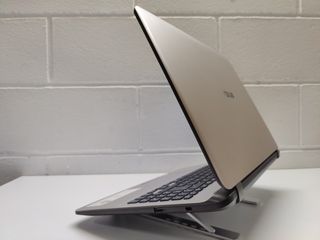 Notebook ASUS Intel SSD 512GB Ram 8GB Borsa Mouse