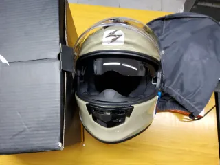 Casco nuevo Scorpion EXO-491 Talla L en su caja