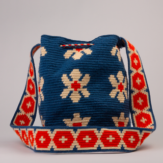 Bolso Wayuu tejido a mano artesanal