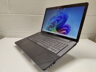 Packard Bell AMD SSD 240GB Ram 8GB 17.3 Pollici