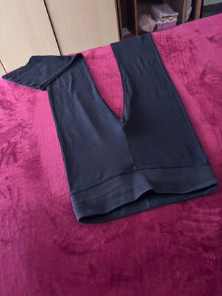 Pantalón negro campana