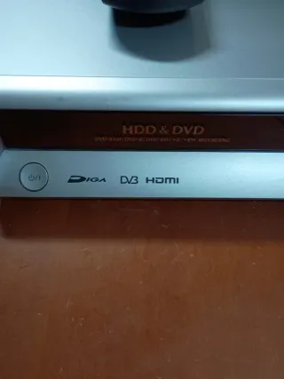 Grabador DVD y Disco Duro Panasonic DMR-EH55