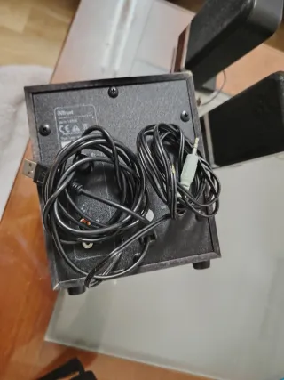 Altavoces PC Trust Subwoofer Negro