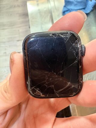 Apple Watch Serie 5 Negro/Dorado