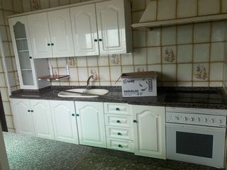 Cocina blanca modular