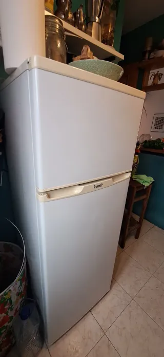 Nevera blanca URGE VENDER POR MUDANZA