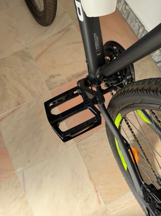 Bicicleta MTB Rockrider Negra