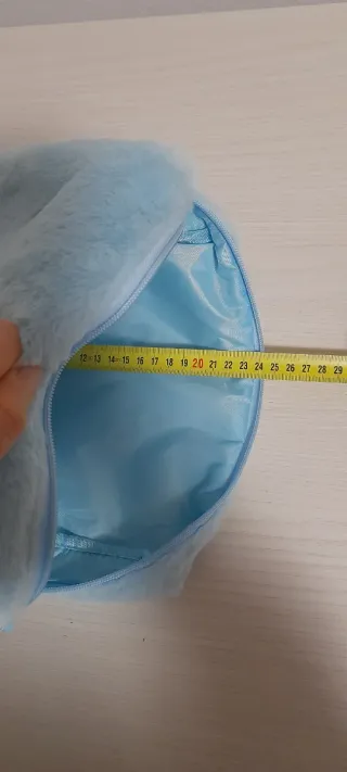 Beauty case/trousse in peluche azzurro