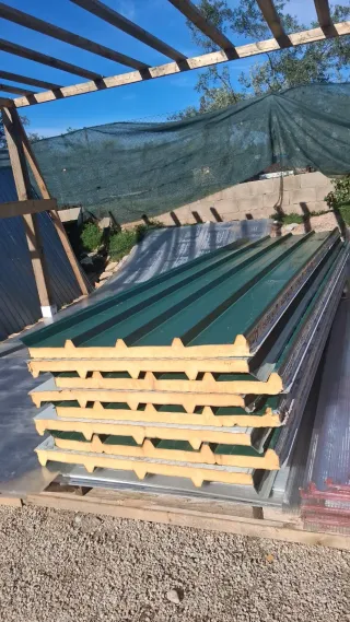 Chapas sandwich panel