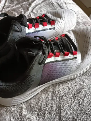 Zapatillas Nike Zoom Morado/Blanco