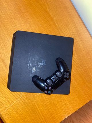 Consola PS4 Sony Negra + Mando