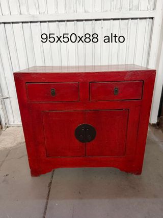 Cómoda antigua lacada RESTAURADA