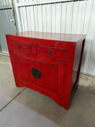 Cómoda antigua lacada RESTAURADA