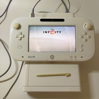 Nintendo Wii U Bianco con accessori